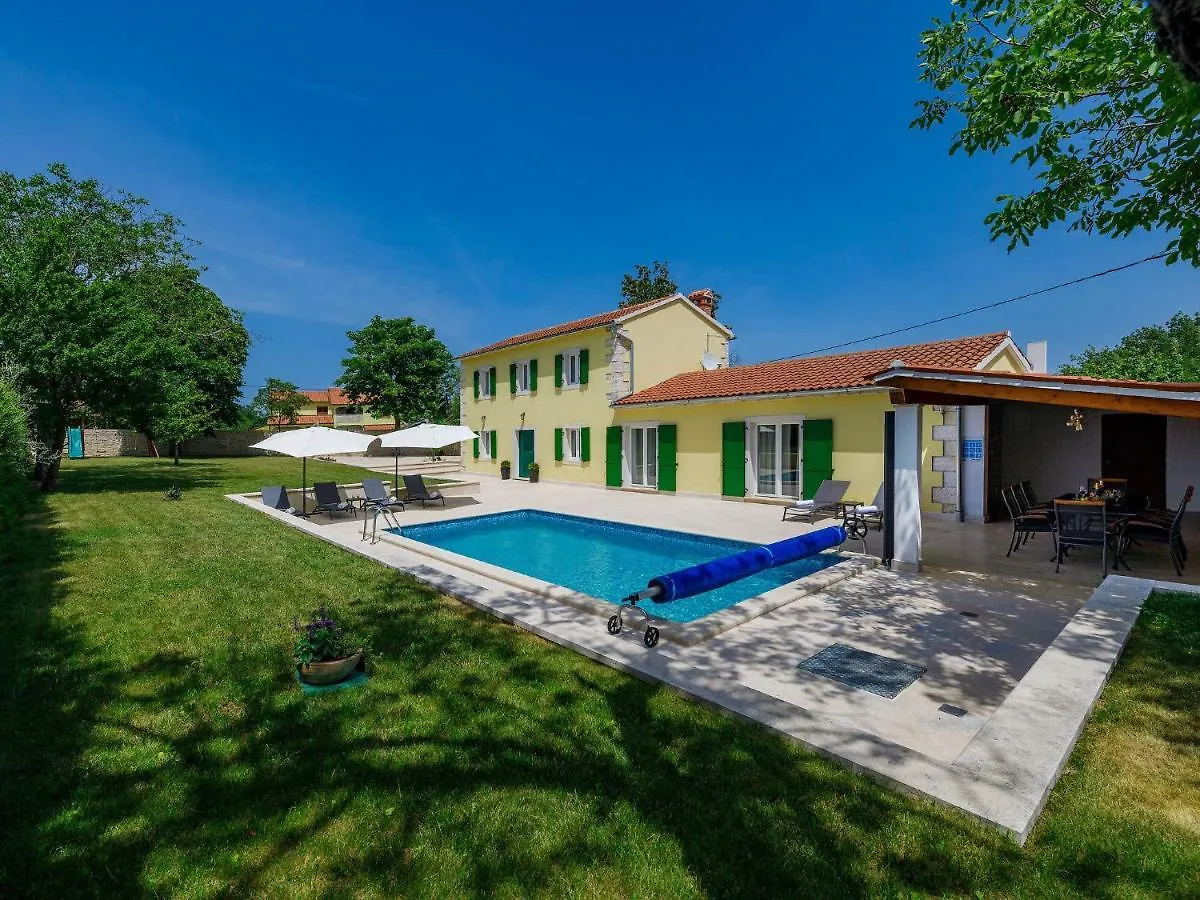 Kringa Holiday Home Villa Coriticum Otium By Interhome