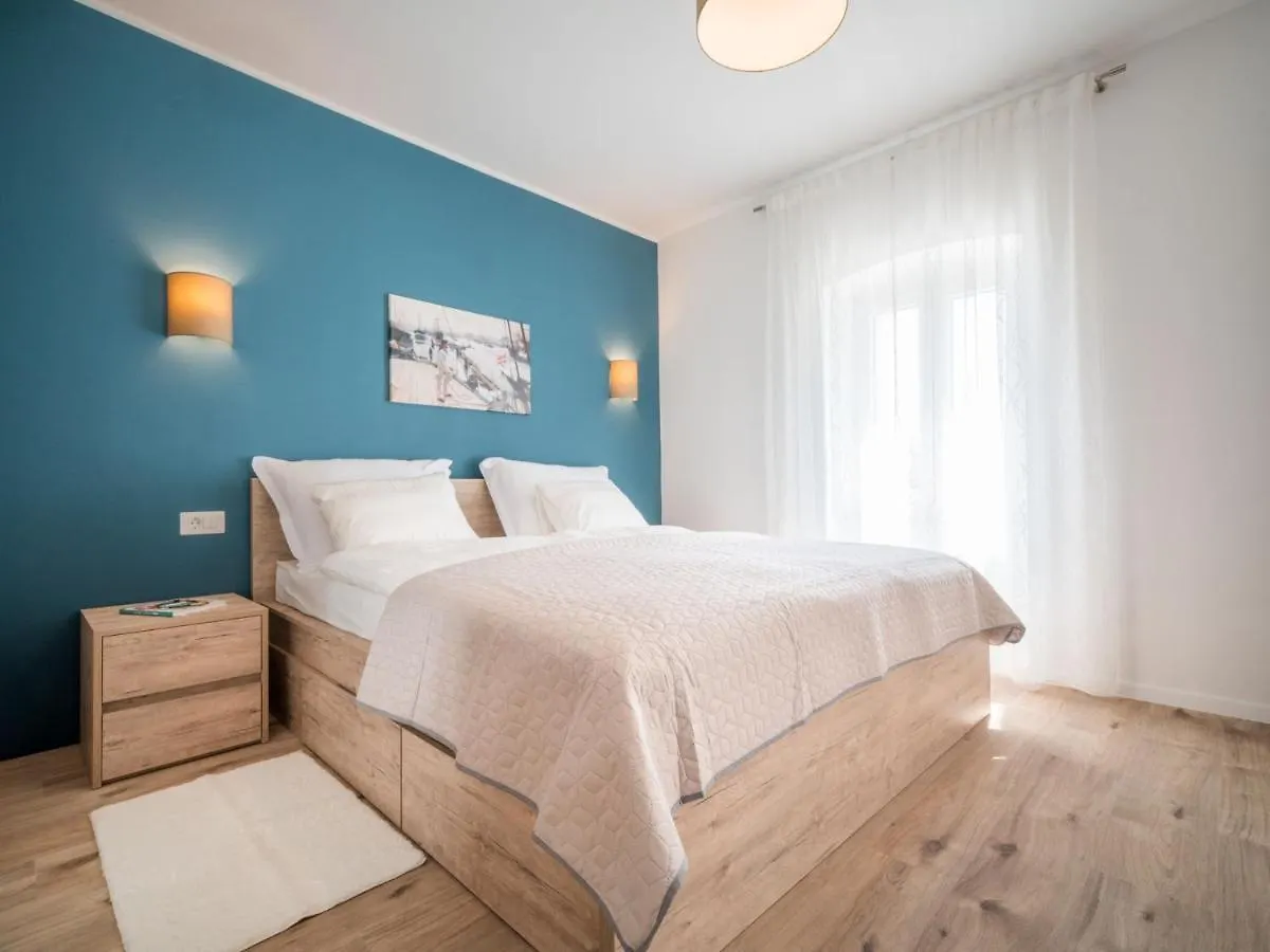Holiday Home Villa Coriticum otium Kringa